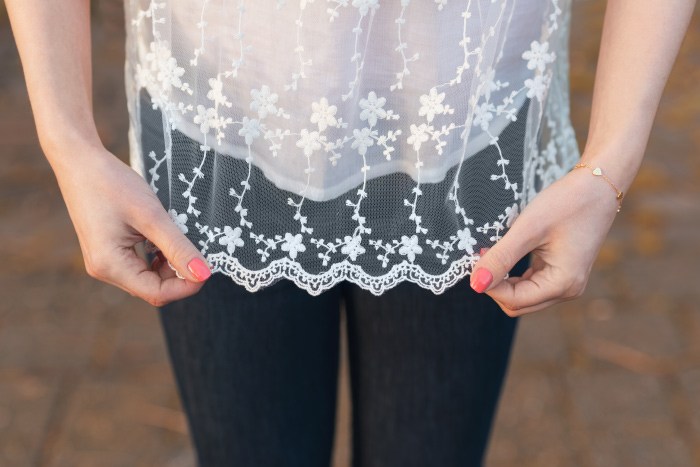 zara-white-lace-blouse-08