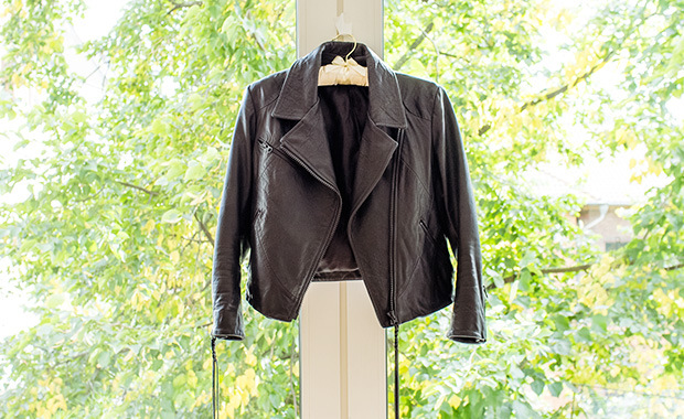 alice-olivia-cardigan-lederjacke-02