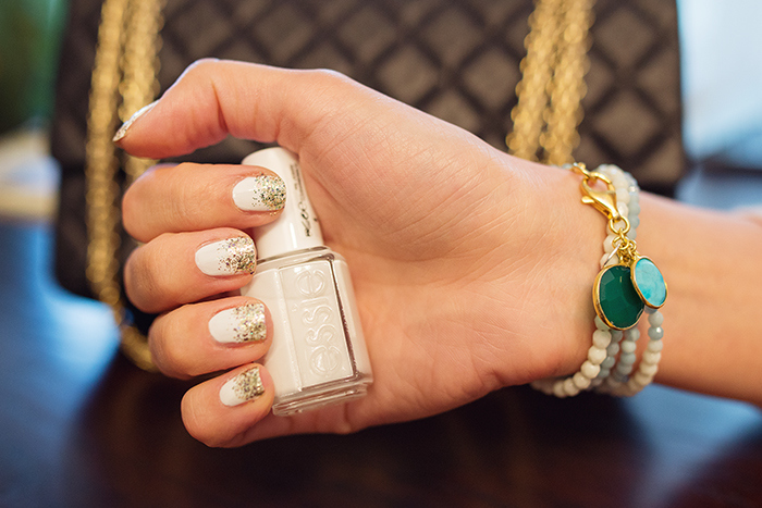 essie-blanc-ombre-glitter-manicure-001