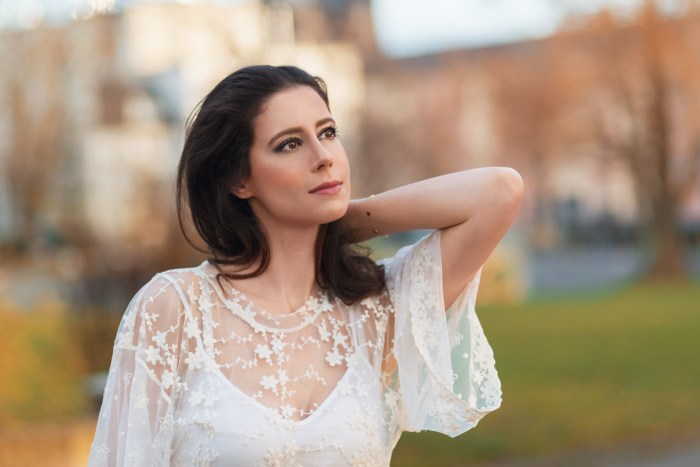 zara-white-lace-blouse-01