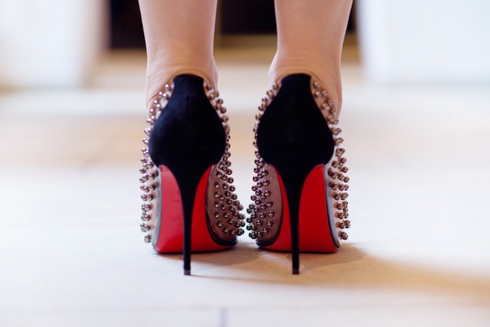 rouge-louboutin-nagellack-012