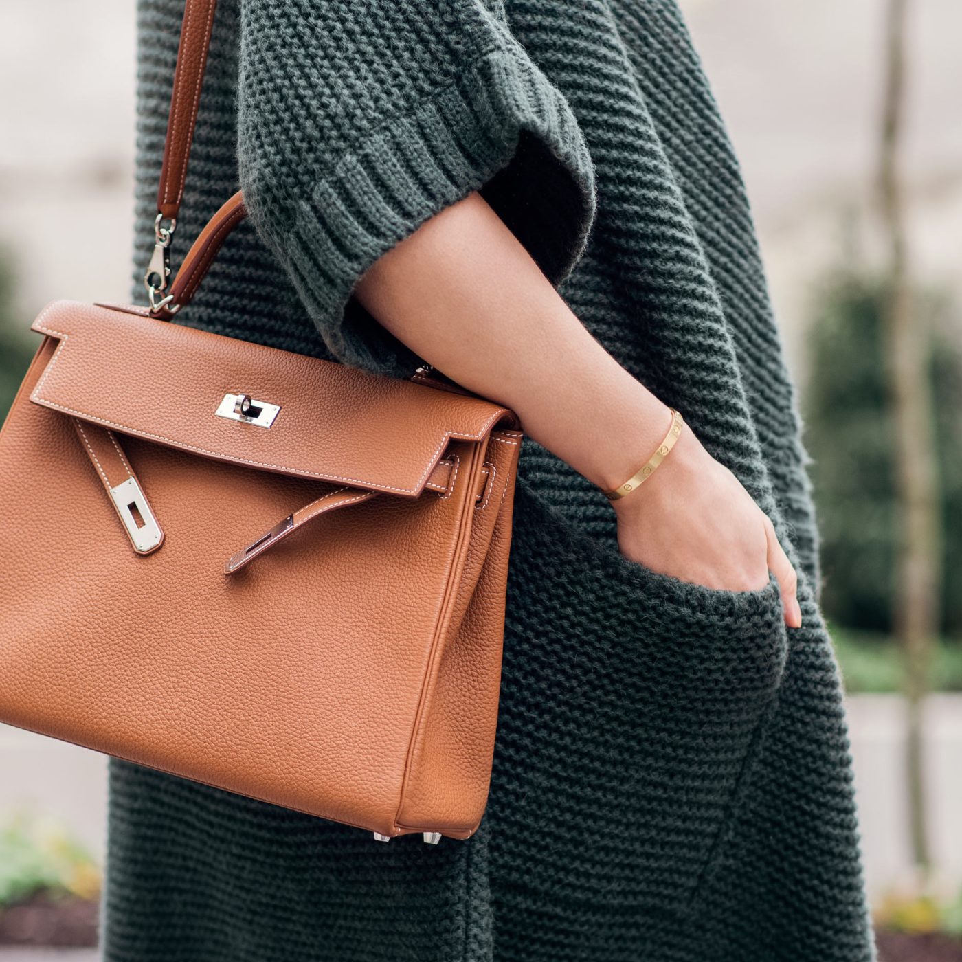 stan-smith-sneakers-kelly-bag-03